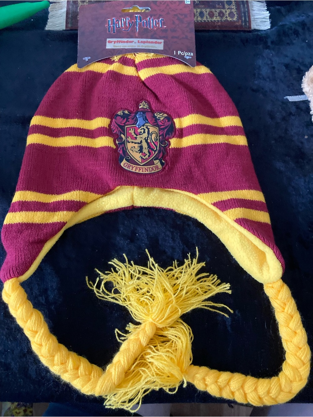 Harry Potter Warner Bros. Gryffindor Kids Earflap Beanie - Maroon & Yellow New